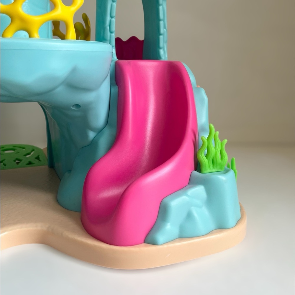 Lakeshore Learning Under The Sea Mermaid Palace Seashells Princess Playset - Picture 9 of 12